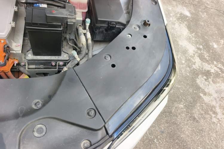 Used GAC Group Toyota iA5 2019 Leading Edition Engine Bay Left