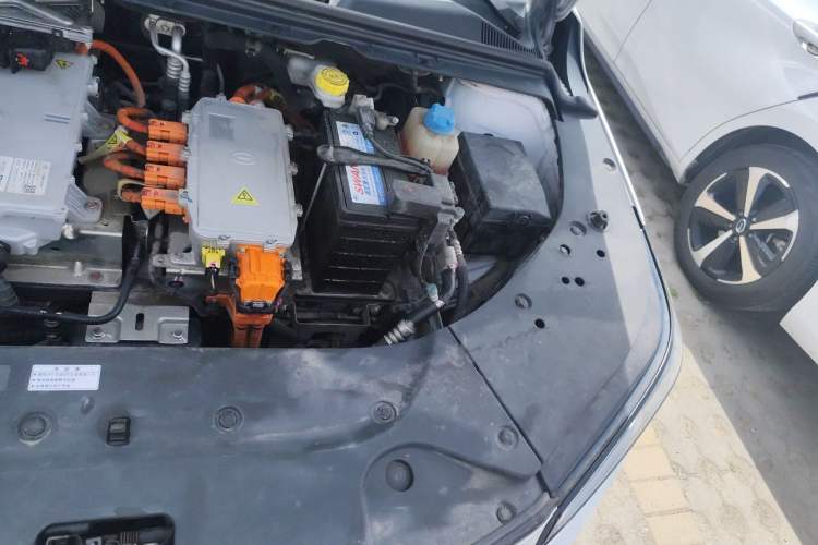 Used GAC Group Toyota iA5 2019 Leading Edition Engine Bay Left