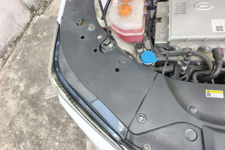 Used GAC Group Toyota iA5 2019 Leading Edition Engine Bay Right