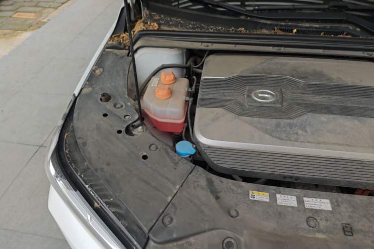 Used GAC Group Toyota iA5 2019 Deluxe Edition Engine Bay Right
