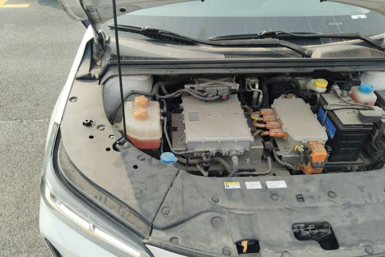 Used GAC Group Toyota iA5 2019 Leading Edition Engine Bay Right