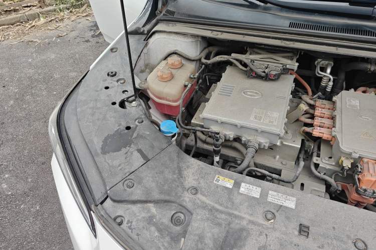 Used GAC Group Toyota iA5 2019 Leading Edition Engine Bay Right