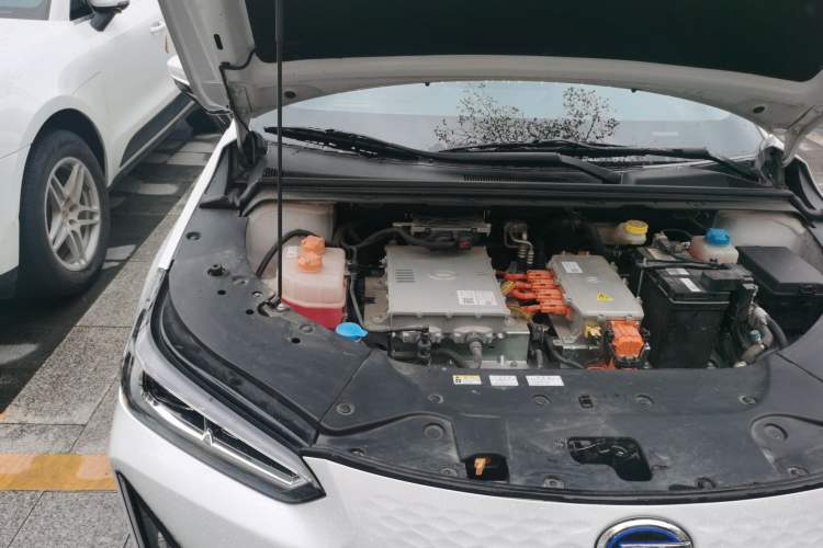 Used GAC Group Toyota iA5 2019 Leading Edition Engine Bay Right