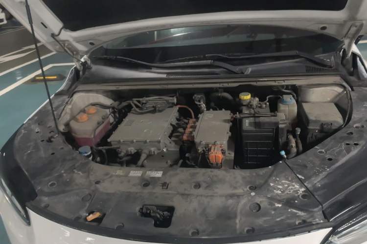 Used GAC Group Toyota iA5 2019 Luxury Edition Engine Bay