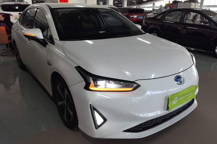 Used GAC Group Toyota iA5 2019 Leading Edition Exterior 1