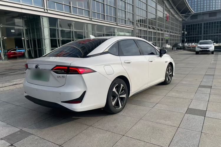 Used GAC Group Toyota iA5 2019 Leading Edition Exterior 2