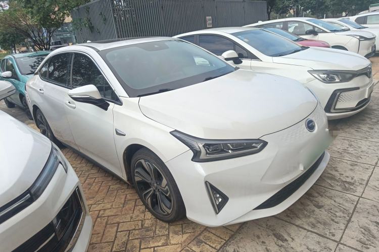 Used GAC Group Toyota iA5 2019 Deluxe Edition Exterior 2