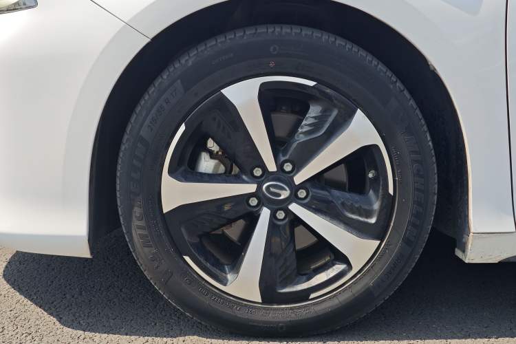 Used GAC Group Toyota iA5 2019 Leading Edition Exterior 3