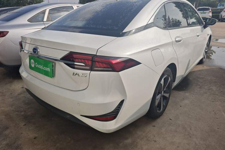 Used GAC Group Toyota iA5 2019 Luxury Edition Exterior 3