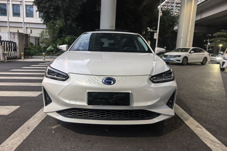 Used GAC Group Toyota iA5 2019 Luxury Edition Exterior 3