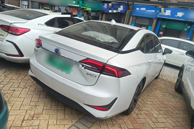 Used GAC Group Toyota iA5 2019 Deluxe Edition Exterior 3