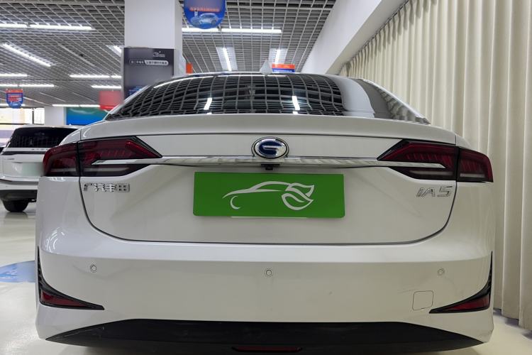 Used GAC Group Toyota iA5 2019 Leading Edition Exterior 3