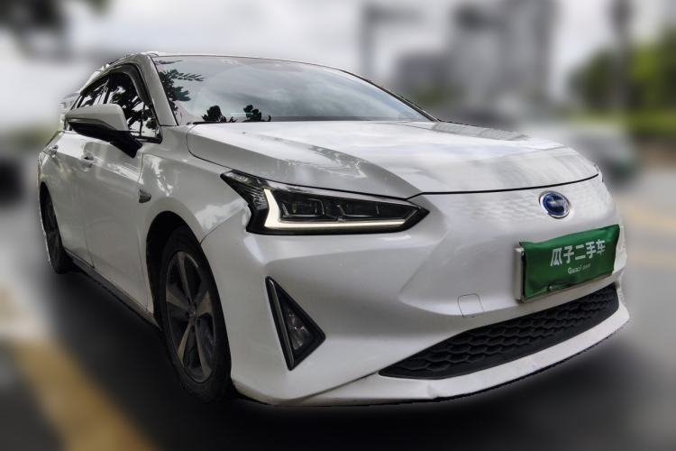Used GAC Group Toyota iA5 2019 Leading Edition Front Right 45 Deg