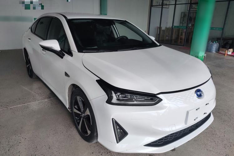 Used GAC Group Toyota iA5 2019 Leading Edition Front Right 45 Deg