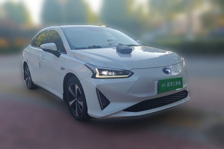 Used GAC Group Toyota iA5 2019 Leading Edition Front Right 45 Deg