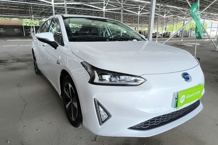 Used GAC Group Toyota iA5 2019 Luxury Edition Front Right 45 Deg