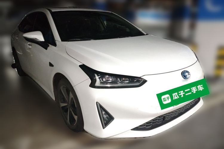 Used GAC Group Toyota iA5 2019 Luxury Edition Front Right 45 Deg