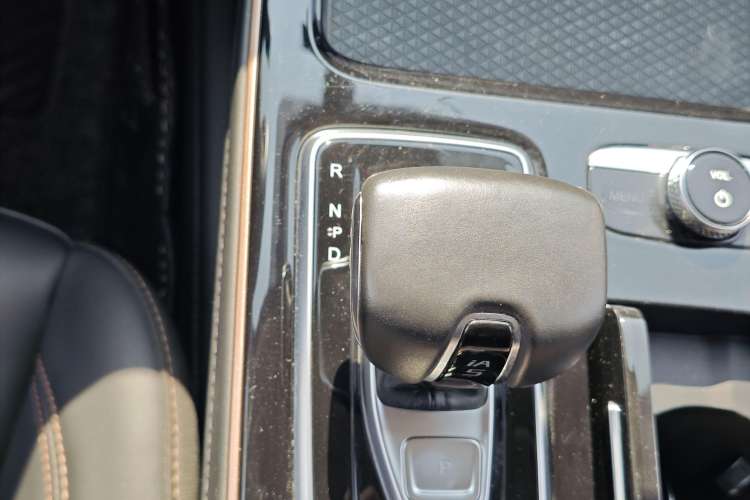 Used GAC Group Toyota iA5 2019 Leading Edition Gear Lever