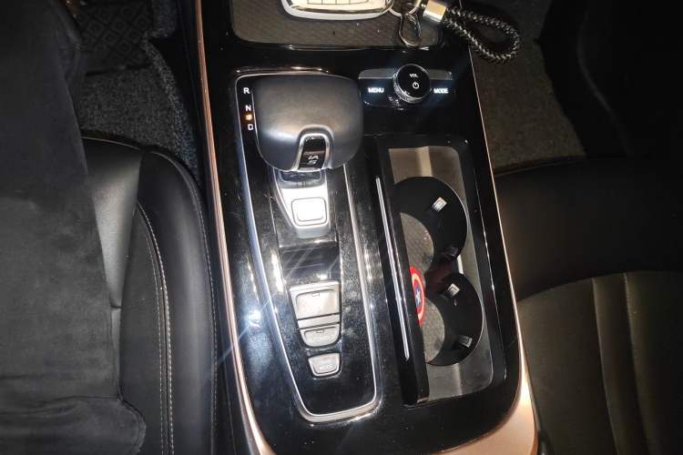 Used GAC Group Toyota iA5 2019 Luxury Edition Gear Lever