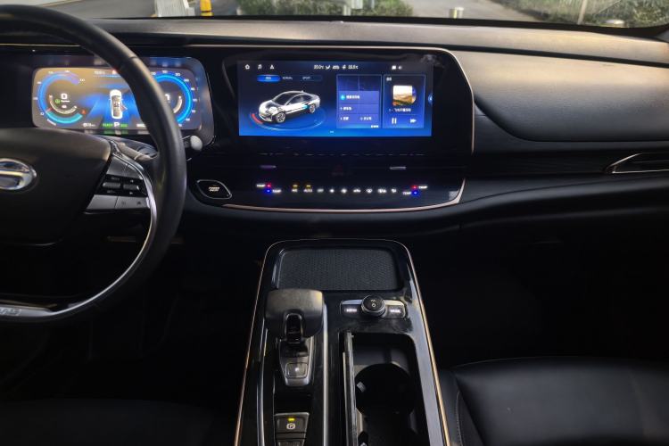 Used GAC Group Toyota iA5 2019 Luxury Edition Gear Lever