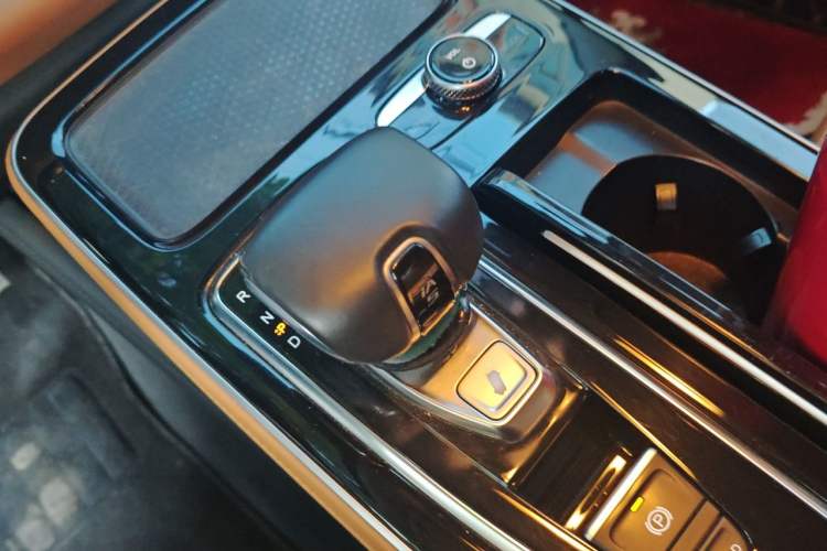Used GAC Group Toyota iA5 2019 Leading Edition Gear Lever