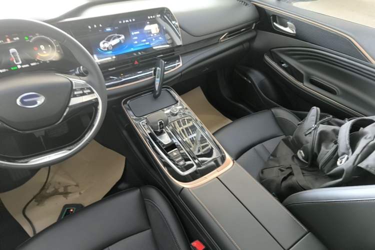 Used GAC Group Toyota iA5 2019 Luxury Edition Gear Lever