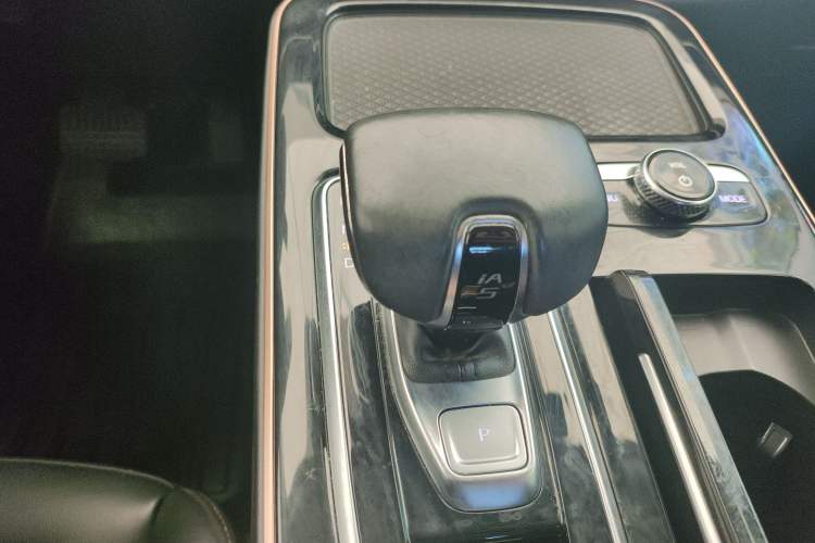 Used GAC Group Toyota iA5 2019 Luxury Edition Gear Lever
