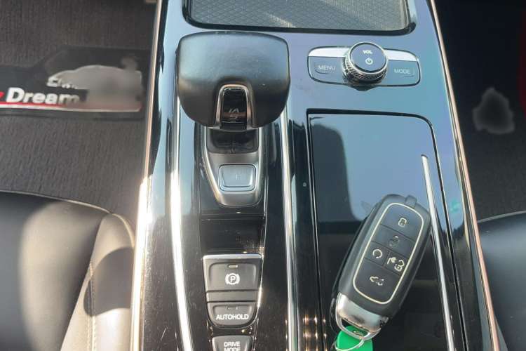Used GAC Group Toyota iA5 2019 Luxury Edition Gear Lever