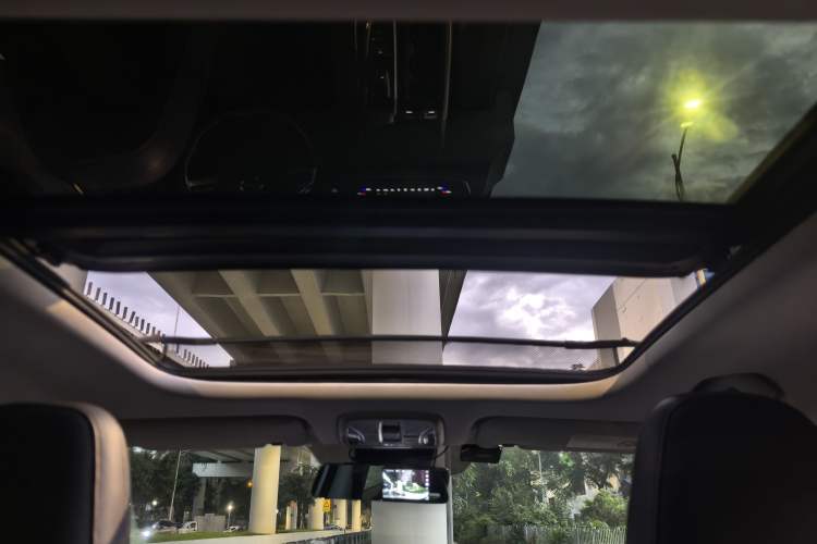 Used GAC Group Toyota iA5 2019 Luxury Edition Headliner