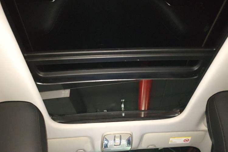 Used GAC Group Toyota iA5 2019 Luxury Edition Headliner