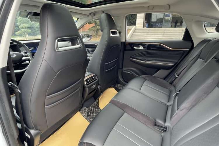 Used GAC Group Toyota iA5 2019 Luxury Edition Interior 1