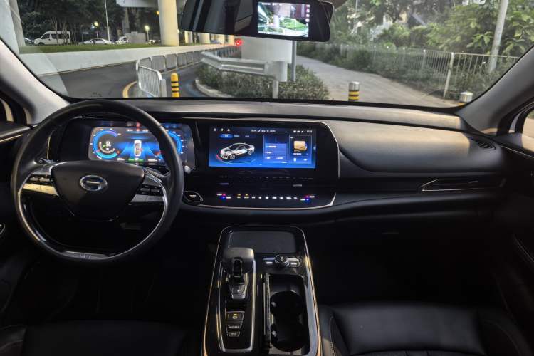 Used GAC Group Toyota iA5 2019 Luxury Edition Interior 2