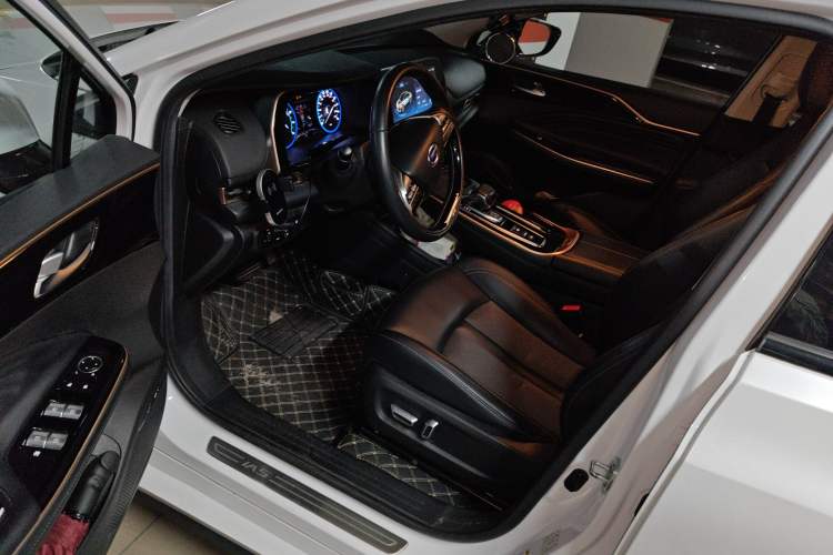 Used GAC Group Toyota iA5 2019 Leading Edition Interior 3
