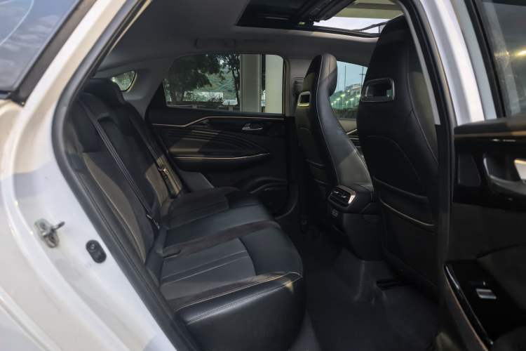 Used GAC Group Toyota iA5 2019 Luxury Edition Interior 3