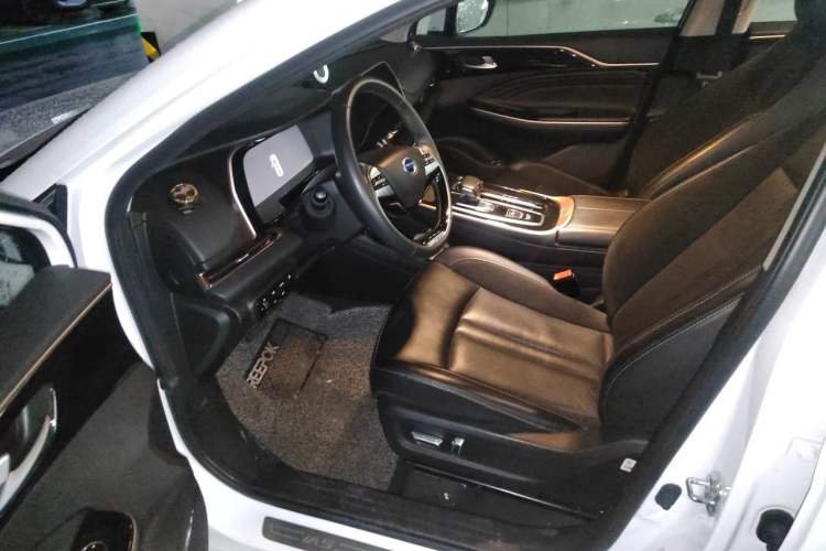 Used GAC Group Toyota iA5 2019 Luxury Edition Left Front Seat