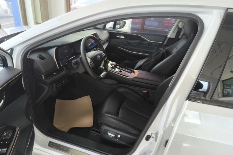 Used GAC Group Toyota iA5 2019 Luxury Edition Left Front Seat
