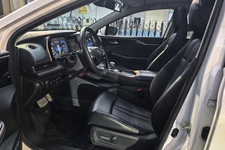 Used GAC Group Toyota iA5 2019 Luxury Edition Left Front Seat
