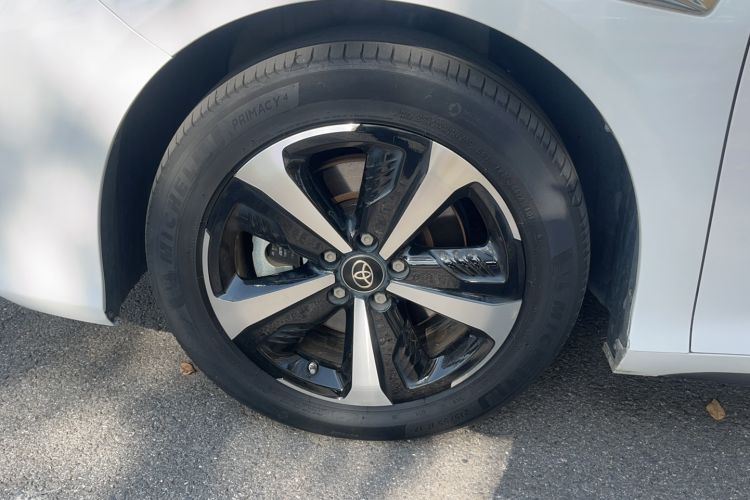 Used GAC Group Toyota iA5 2019 Luxury Edition Left Front Wheel Hub