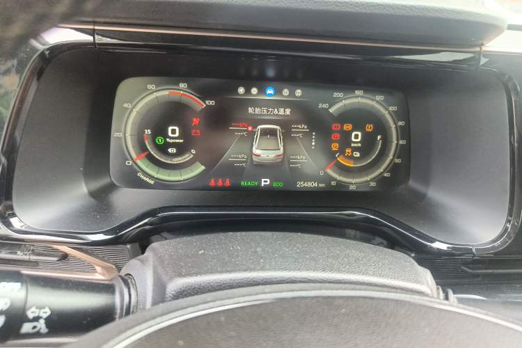 Used GAC Group Toyota iA5 2019 Deluxe Edition Odometer Close Up