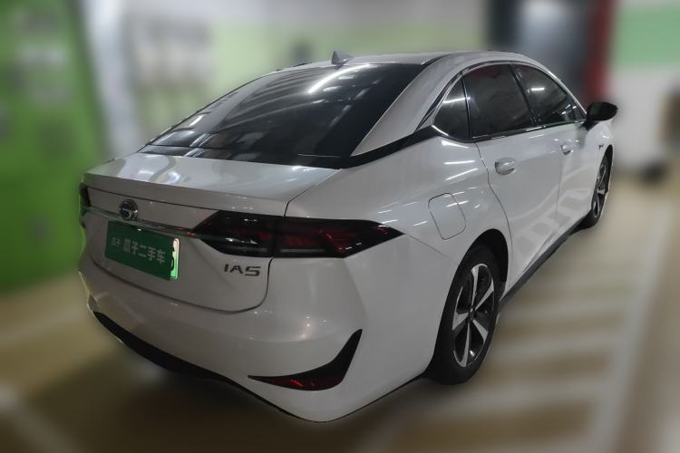 Used GAC Group Toyota iA5 2019 Luxury Edition Rear Right 45 Deg