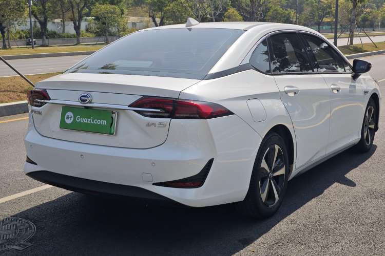 Used GAC Group Toyota iA5 2019 Leading Edition Rear Right 45 Deg
