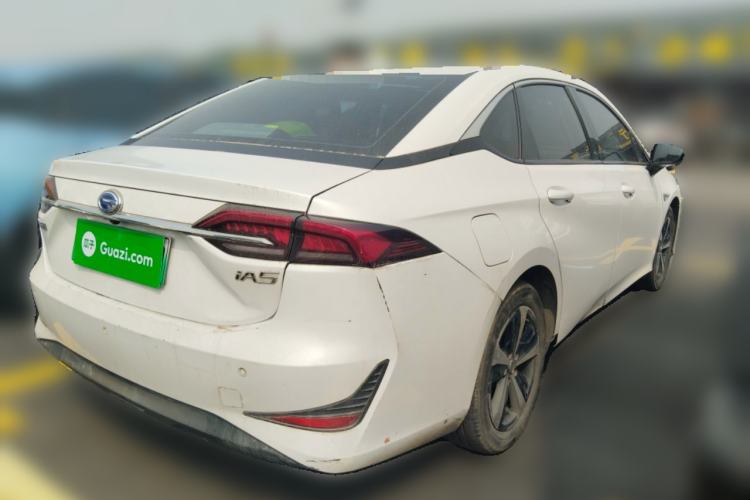Used GAC Group Toyota iA5 2019 Leading Edition Rear Right 45 Deg