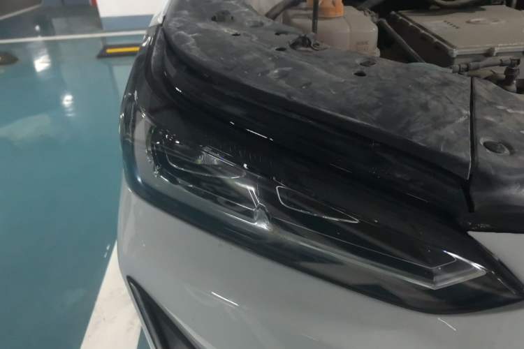 Used GAC Group Toyota iA5 2019 Luxury Edition Right Front Headlight
