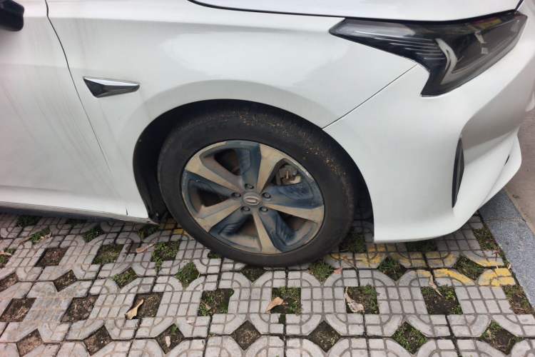 Used GAC Group Toyota iA5 2019 Leading Edition Right Front Wheel Hub