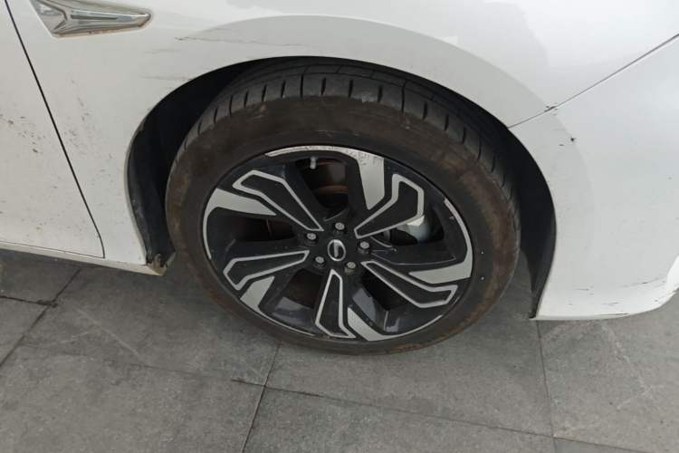 Used GAC Group Toyota iA5 2019 Deluxe Edition Right Front Wheel Hub