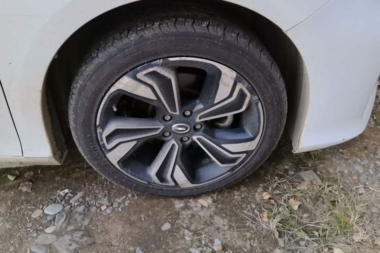 Used GAC Group Toyota iA5 2019 Deluxe Edition Right Front Wheel Hub