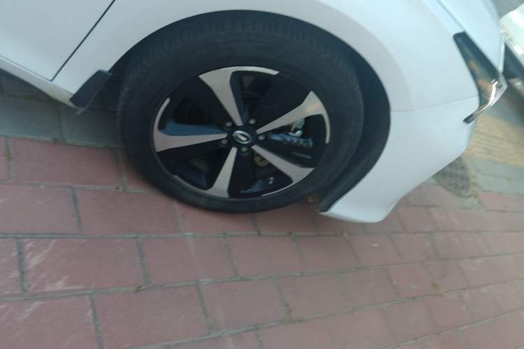 Used GAC Group Toyota iA5 2019 Leading Edition Right Front Wheel Hub