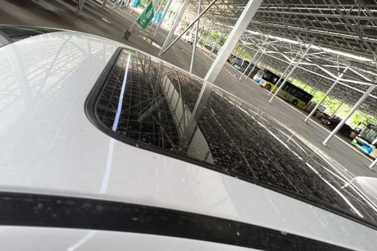 Used GAC Group Toyota iA5 2019 Luxury Edition Roof