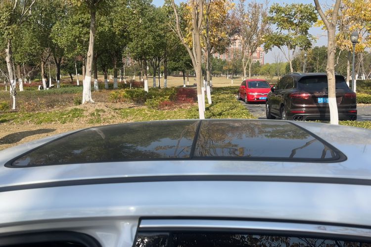 Used GAC Group Toyota iA5 2019 Luxury Edition Roof