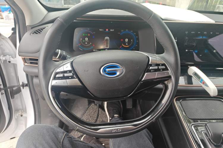 Used GAC Group Toyota iA5 2019 Luxury Edition Steering Wheel